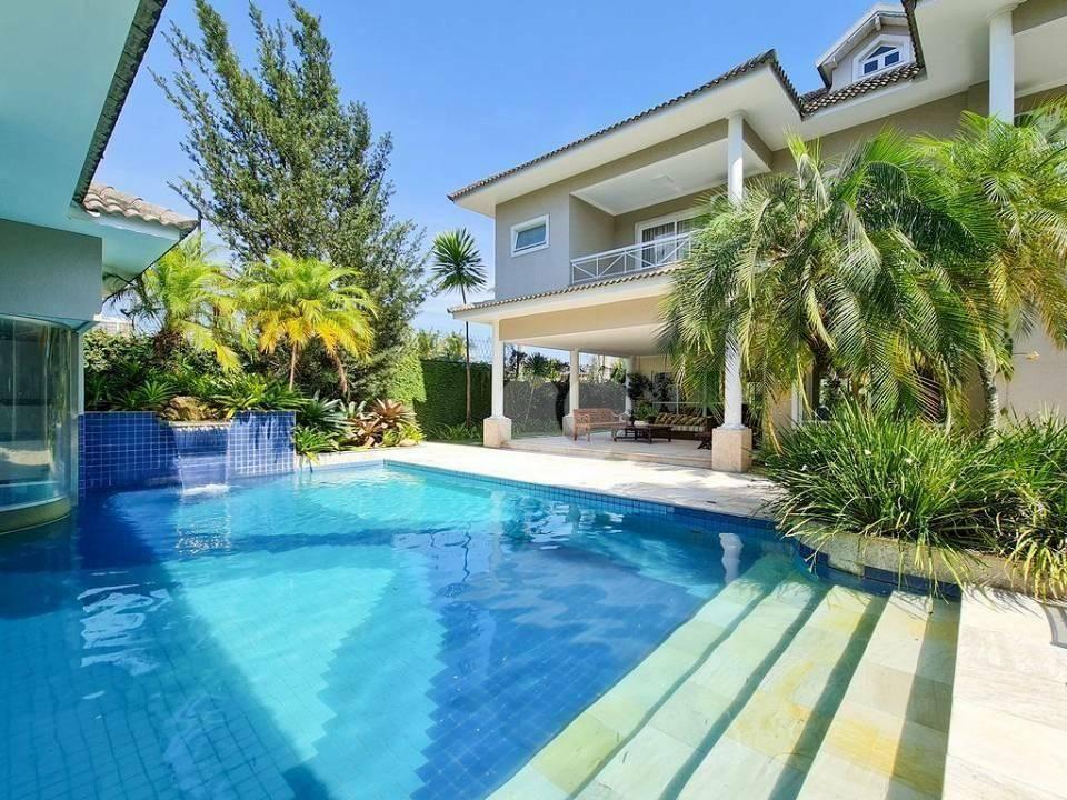 Condomínio Malibu - Mansão Triplex com 5 Suítes. Barra da Tijuca/RJ.