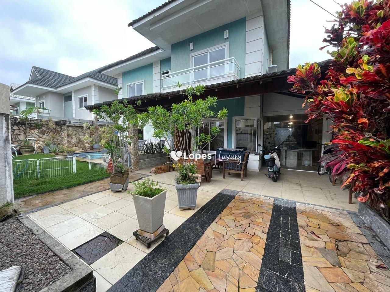 Casa com 4 Suítes à venda, 255m² por R$ 2.000.000 - Recreio dos Bandeirantes - Rio de Janeiro/RJ