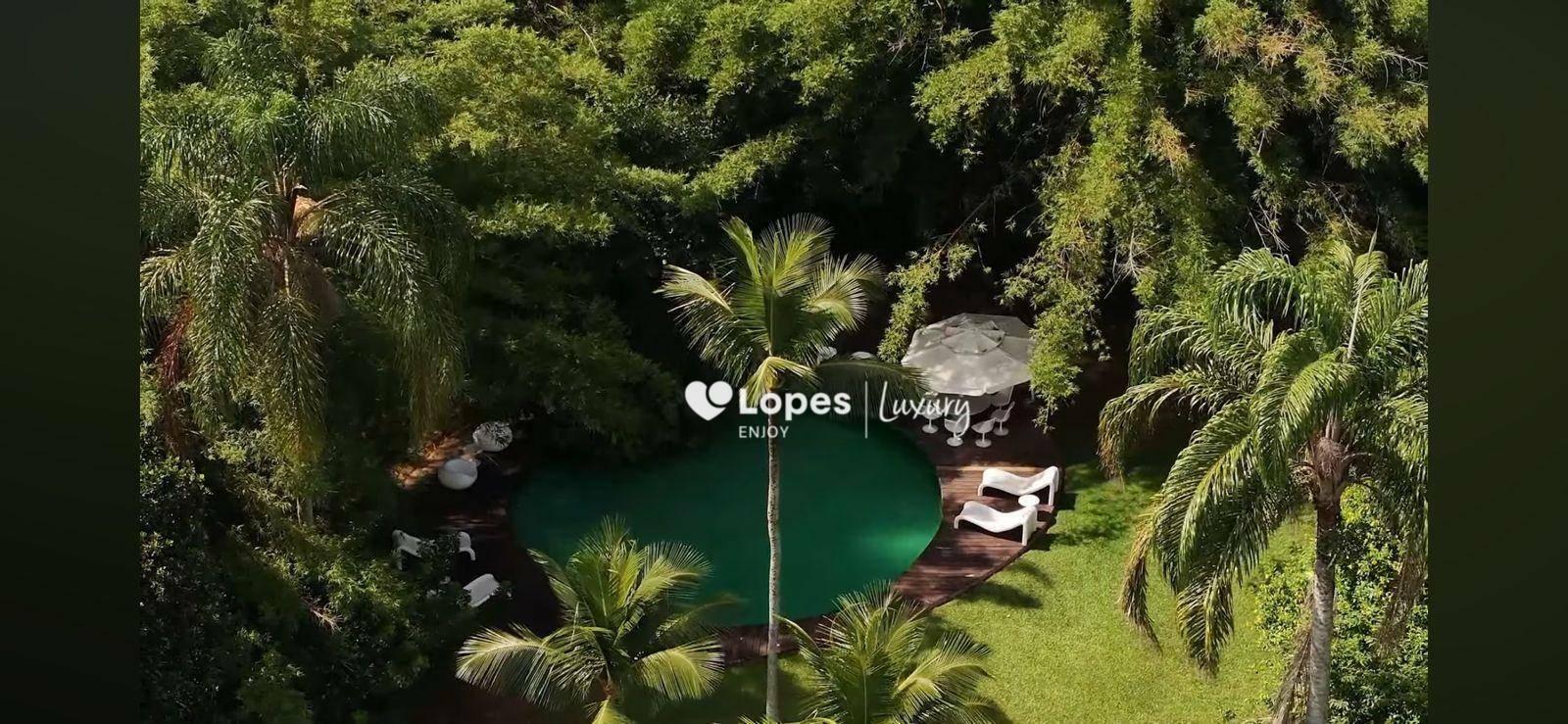 Ilha com 9 dormitórios à venda, 222000 m² por R$ 100.000.000,00 - Angra dos Reis/RJ