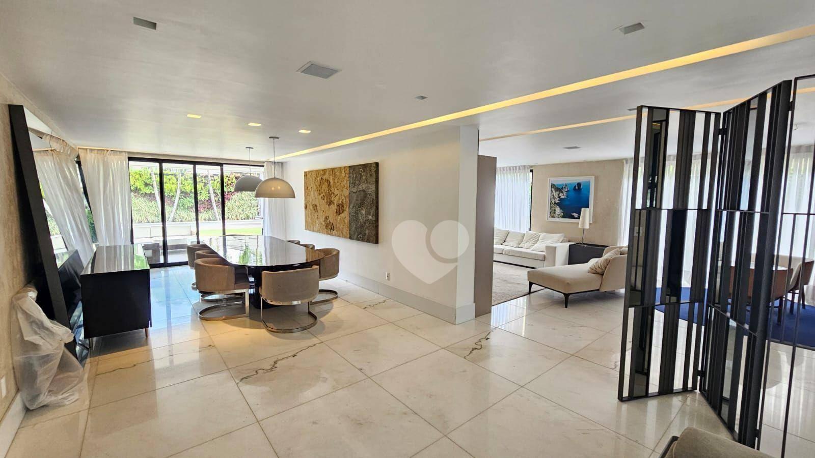 Casa com 5 Suítes à venda, 879 m² por R$ 11.500.000 - Barra da Tijuca - Rio de Janeiro/RJ