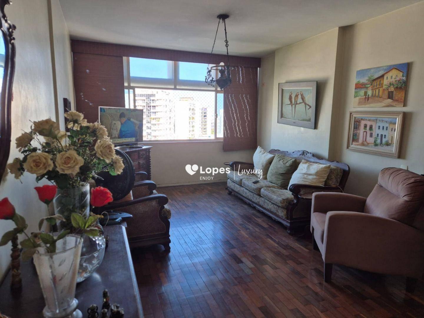 Apartamento com 3 quartos (1 suíte) à venda, 120 m² por R$ 3.200.000 - Leblon - Rio de Janeiro/RJ