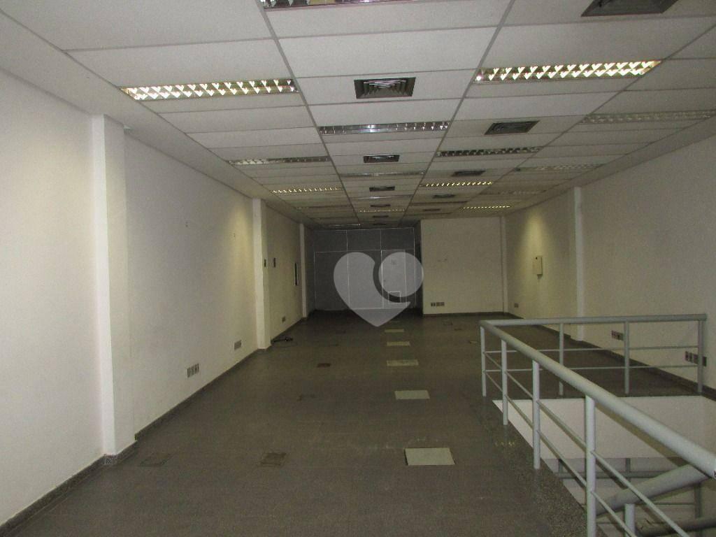 Prédio duplex boa localização Centro