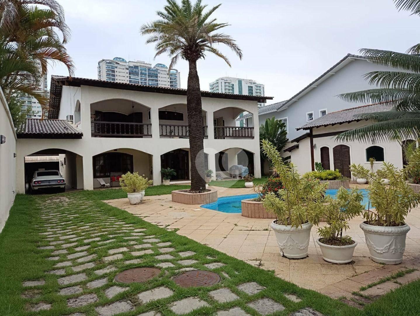 Casa com 6 quartos à venda, 666 m² por R$ 4.950.000 - Barra da Tijuca - Rio de Janeiro/RJ