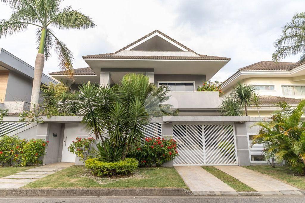 Casa com 6 quartos/5 suites à venda por R$ 7.700.000 - Barra da Tijuca - Rio de Janeiro/RJ